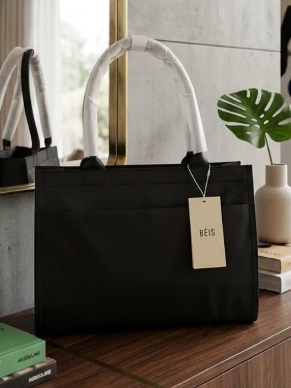 New with tag Béis The Book Tote black handbag OS